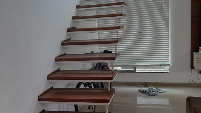 Sobrado 520m.2 com piscina em S.Miguel Paulista