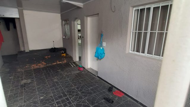 Sobrado 520m.2 com piscina em S.Miguel Paulista