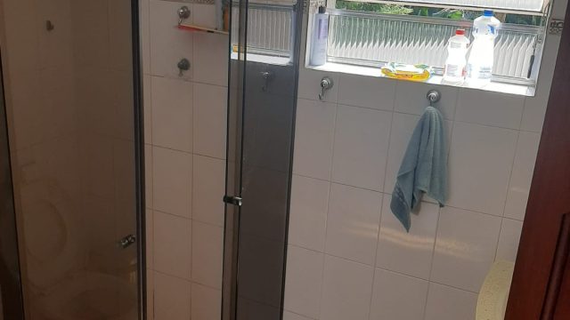 Sobrado 520m.2 com piscina em S.Miguel Paulista
