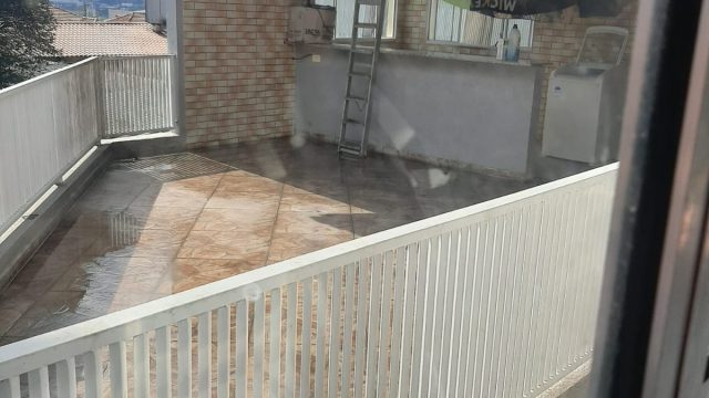 Sobrado 520m.2 com piscina em S.Miguel Paulista