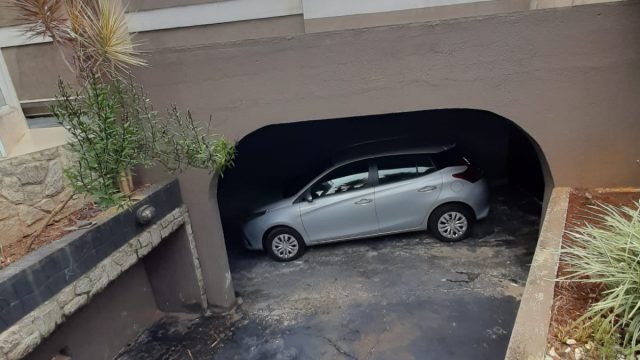 Sobrado 520m.2 com piscina em S.Miguel Paulista