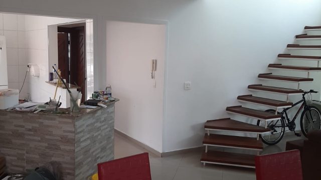 Sobrado 520m.2 com piscina em S.Miguel Paulista