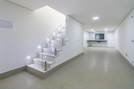 Charmoso Sobrado Residencial Pronto para Morar na Vila Santo Estevão, São Paulo