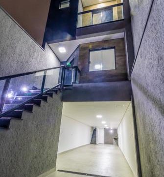 Charmoso Sobrado Residencial Pronto para Morar na Vila Santo Estevão, São Paulo