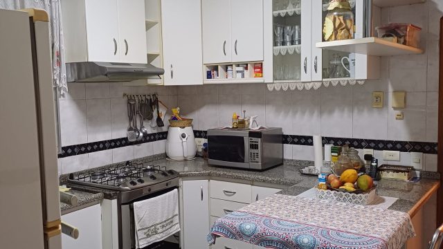 Charmoso Sobrado Residencial no Parque Císper, São Paulo