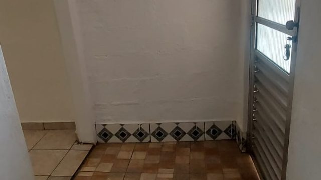 Casa com 1 Quarto e 1 banheiro para Alugar, 50 m²