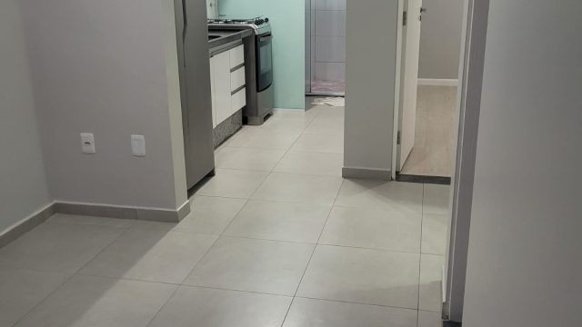 Casa de Condomínio com 2 Quartos e 1 banheiro para Alugar