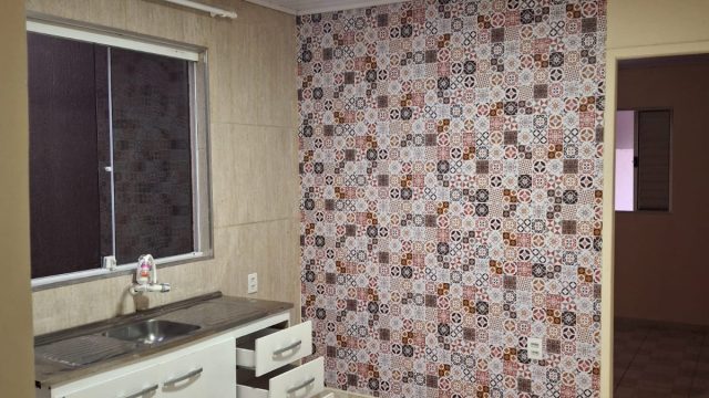 Casa com 1 Quarto e 1 banheiro para Alugar, 50 m²