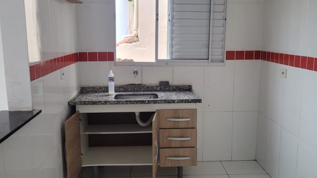 Casa com 2 Quartos e 1 banheiro para Alugar, 60 m²